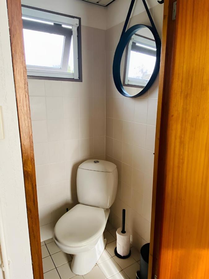 Woonboot In Sumar Gelegen Tussen Leeuwarden En Drachten Suameer Εξωτερικό φωτογραφία